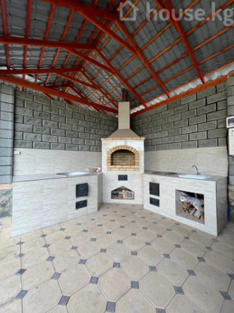 Дом, 6 и более комнат, 310 м2, Бишкек, 69-га, абдрахманова Bishkek - photo 7
