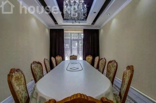 Дом, 6 и более комнат, 270 м2, Бишкек, Кок-Жар ж/м Bishkek - photo 3