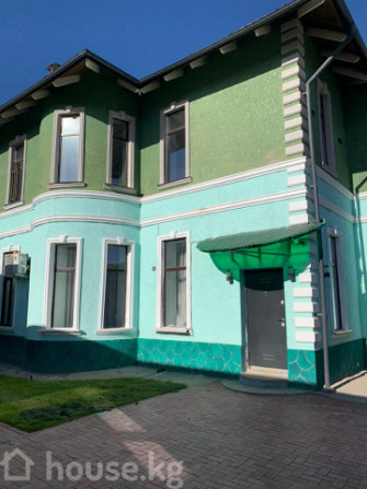 Дом, 6 и более комнат, 300 м2, Бишкек, Орто-Сай Bishkek - photo 3