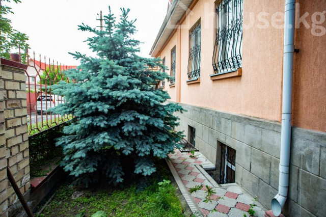 Дом, 6 и более комнат, 146 м2, Бишкек, Матросова, джантошева/мотросова Bishkek - photo 2