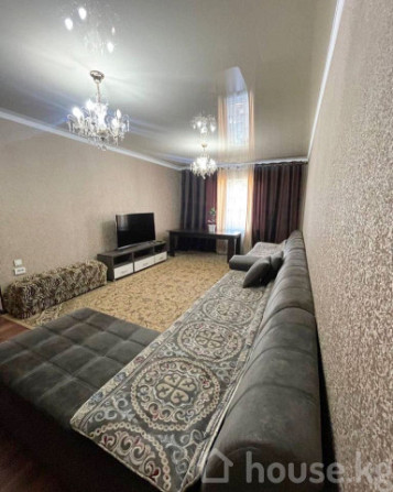 Дом, 6 и более комнат, 190 м2, Бишкек, Учкун ж/м Bishkek - photo 2