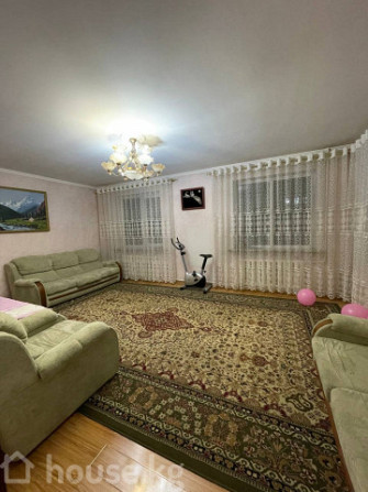 Дом, 6 и более комнат, 250 м2, Бишкек, Баха, садырбаева Bishkek - photo 3