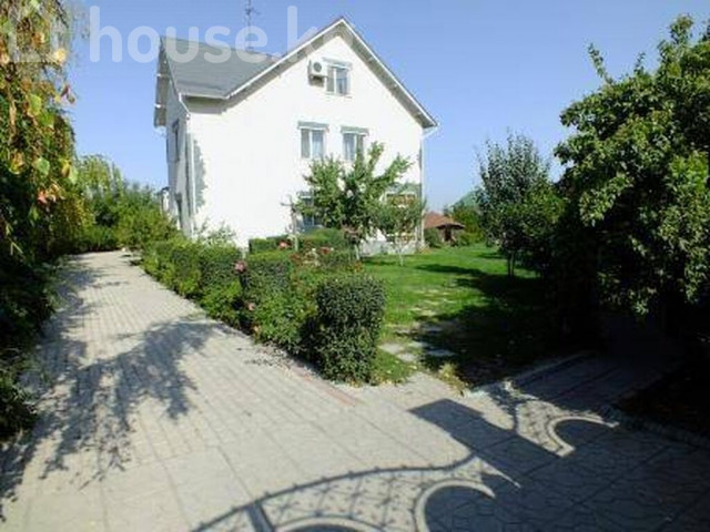 Дом, 6 и более комнат, 270.6 м2, Бишкек, Ынтымак ж/м, Кырман 30 Bishkek - photo 2