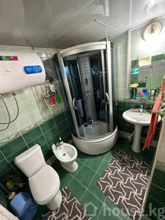Дом, 6 и более комнат, 180 м2, Бишкек, Кок-Жар ж/м, боогачы 57 Bishkek - photo 8