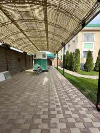 Дом, 6 и более комнат, 232 м2, Бишкек, Кок-Жар ж/м Бишкек