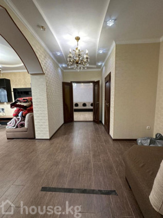 Дом, 6 и более комнат, 232 м2, Бишкек, Кок-Жар ж/м Bishkek - photo 6