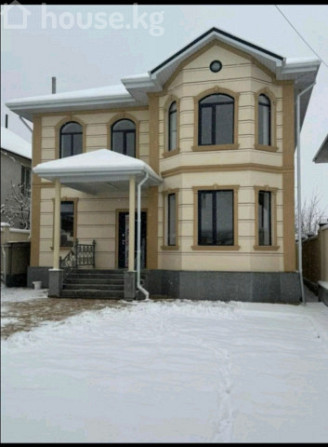 Дом, 6 и более комнат, 220 м2, Бишкек, Арча-Бешик ж/м, Шералиева/Куюкова Bishkek - photo 1