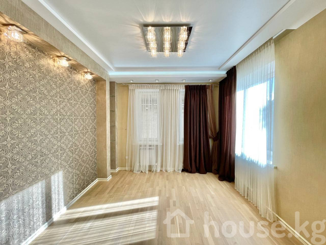 Дом, 6 и более комнат, 300 м2, Бишкек, АУЦА Bishkek - photo 8