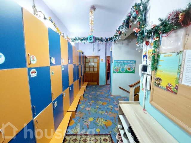 Дом, 6 и более комнат, 328 м2, Бишкек, Матросова, Сумская/матросова Bishkek - photo 2