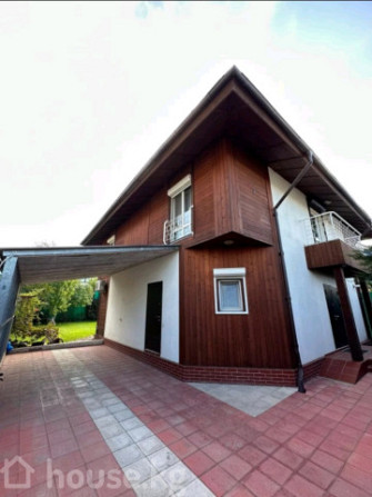 Дом, 6 и более комнат, 219 м2, Бишкек, Матросова, Матросова 90 Bishkek - photo 1