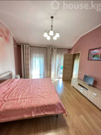 Дом, 6 и более комнат, 219 м2, Бишкек, Матросова, Матросова 90 Bishkek - photo 8
