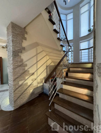 Дом, 6 и более комнат, 240 м2, Бишкек, Таш Рабат Bishkek - photo 2