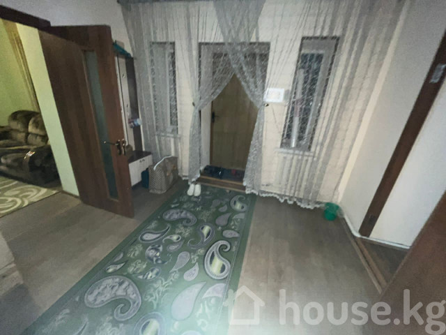 Дом, 6 и более комнат, 170 м2, Бишкек, Чуй - Алматинка, Пархоменко 28/Фрунзе Bishkek - photo 4