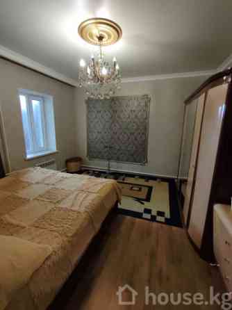 Дом, 6 и более комнат, 315 м2, Бишкек, КНУ, Ташкенская/Исанова Bishkek