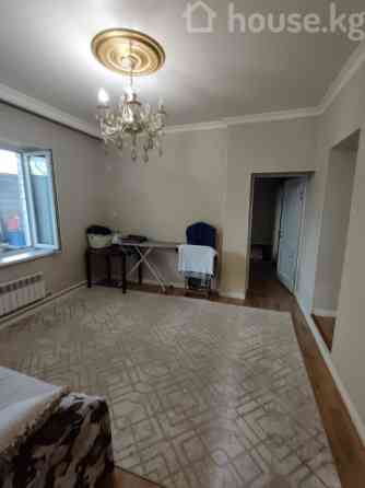 Дом, 6 и более комнат, 315 м2, Бишкек, КНУ, Ташкенская/Исанова Bishkek