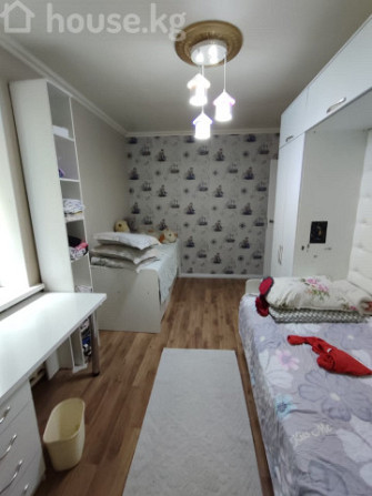 Дом, 6 и более комнат, 315 м2, Бишкек, КНУ, Ташкенская/Исанова Bishkek - photo 8