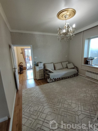 Дом, 6 и более комнат, 315 м2, Бишкек, КНУ, Ташкенская/Исанова Bishkek - photo 3