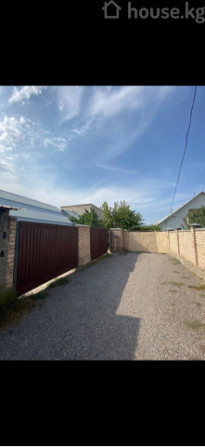 Дом, 6 и более комнат, 200 м2, Бишкек, Рабочий Городок, Красная 75 Bishkek - photo 2