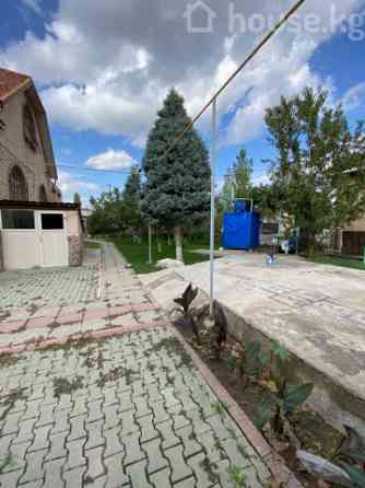Дом, 6 и более комнат, 240 м2, Бишкек, Арча-Бешик ж/м, Садырбаева Bishkek