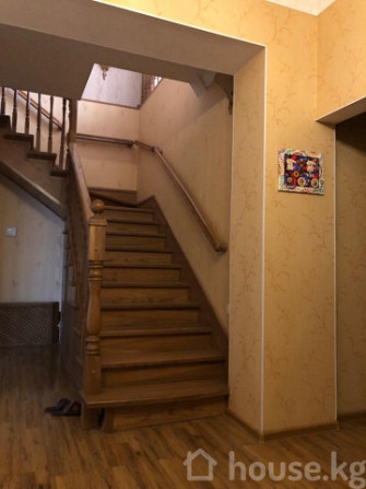 Дом, 6 и более комнат, 306.2 м2, Бишкек, КНУ, Офицерский/Турусбекова Bishkek - photo 5