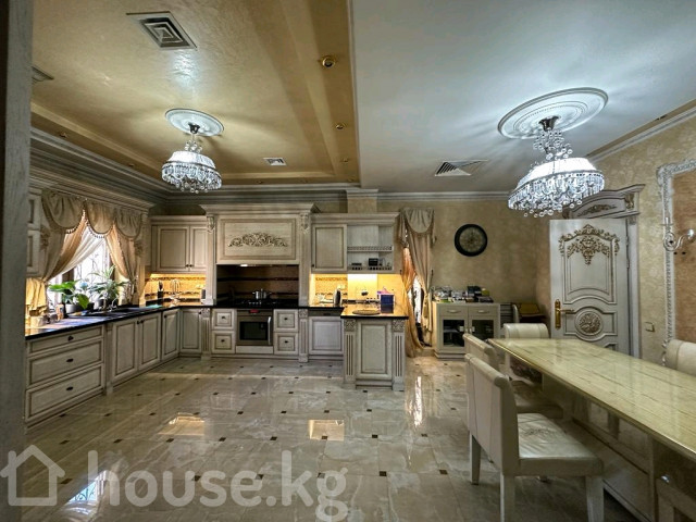 Дом, 6 и более комнат, 600 м2, Бишкек, Матросова/Медерова Bishkek - photo 4