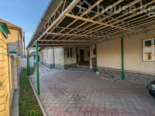 Дом, 6 и более комнат, 240.5 м2, Бишкек, Киргизия 1 ж/м Bishkek - photo 5