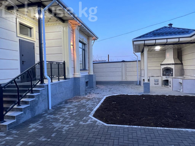 Дом, 6 и более комнат, 220 м2, Бишкек, Арча-Бешик ж/м, эр тайлак 164 Bishkek - photo 2