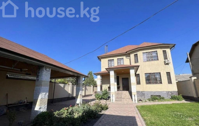 Дом, 6 и более комнат, 300 м2, Бишкек, Кара Дарыя, Скрябина/Шукурова Bishkek - photo 1