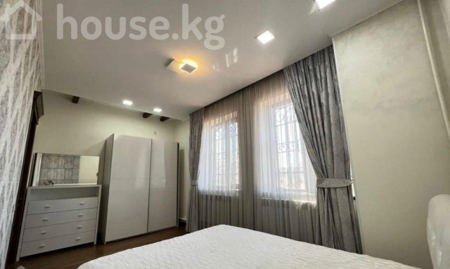 Дом, 6 и более комнат, 300 м2, Бишкек, Кара Дарыя, Скрябина/Шукурова Bishkek - photo 3
