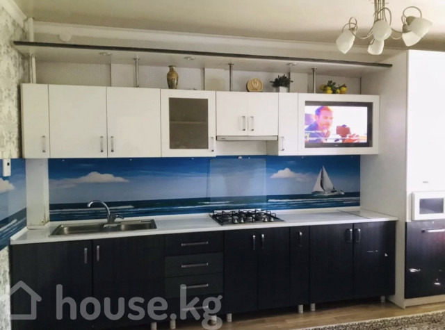 Дом, 6 и более комнат, 220 м2, Бишкек, Кок-Жар ж/м, Куйручук Бишкек - изображение 5