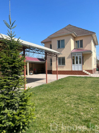 Дом, 6 и более комнат, 178 м2, Бишкек, древесная Bishkek - photo 1
