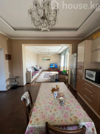 Дом, 6 и более комнат, 178 м2, Бишкек, древесная Bishkek - photo 8