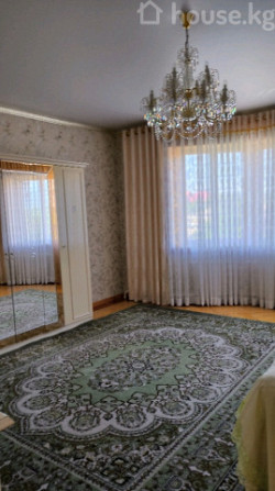 Дом, 6 и более комнат, 587 м2, Бишкек, Московская - Уметалиева,  ул.Турусбекова 167 Bishkek - photo 4