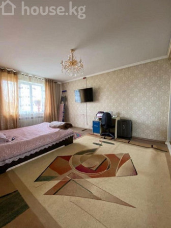 Дом, 6 и более комнат, 200 м2, Бишкек, Кок-Жар ж/м, женижок Bishkek - photo 5
