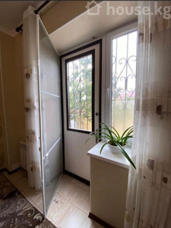 Дом, 6 и более комнат, 200 м2, Бишкек, Кок-Жар ж/м, женижок Bishkek - photo 8