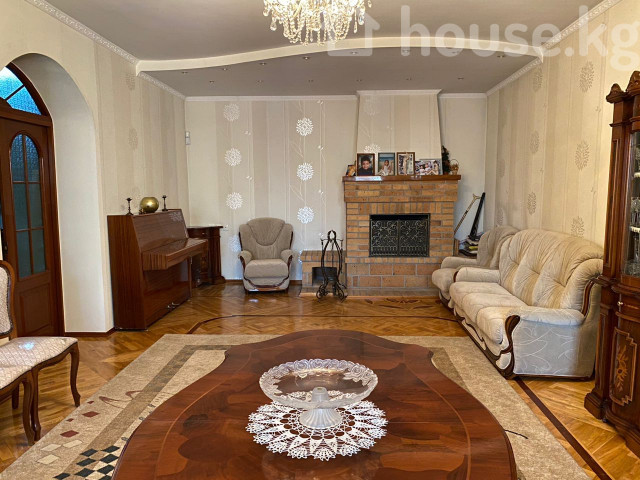 Дом, 6 и более комнат, 380 м2, Бишкек, Кара Дарыя Bishkek - photo 4