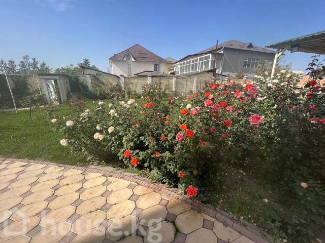 Дом, 6 и более комнат, 1100 м2, Бишкек, Ынтымак ж/м, Кырман Bishkek - photo 7