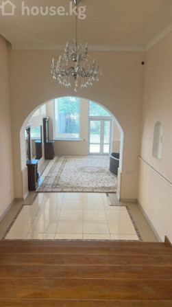 Дом, 6 и более комнат, 1100 м2, Бишкек, Ынтымак ж/м, Кырман Bishkek - photo 3