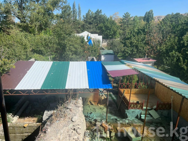 Дом, 6 и более комнат, 200 м2, Бишкек, Чон-Арык, Чодронова 43 Bishkek - photo 7