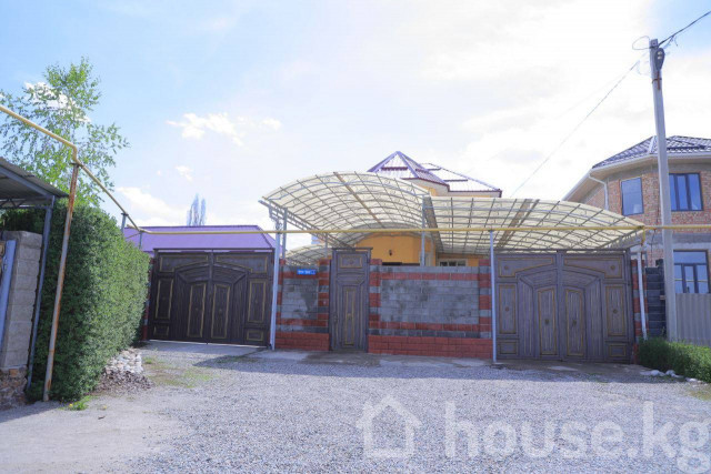Дом, 6 и более комнат, 300 м2, Бишкек, Арча-Бешик ж/м, токомбаева Bishkek - photo 3
