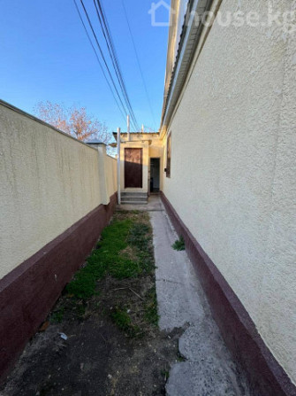 Дом, 6 и более комнат, 156 м2, Бишкек, КНУ, ужгородский переулок Bishkek - photo 3