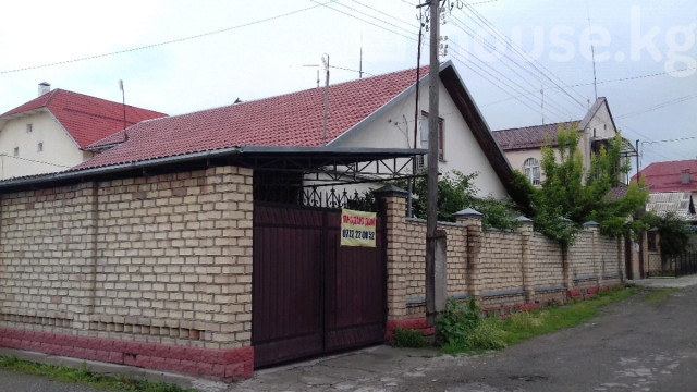 Дом, 6 и более комнат, 160 м2, Бишкек, Кара Дарыя, переулок Чатыркульский 27/Белорусская Bishkek - photo 1