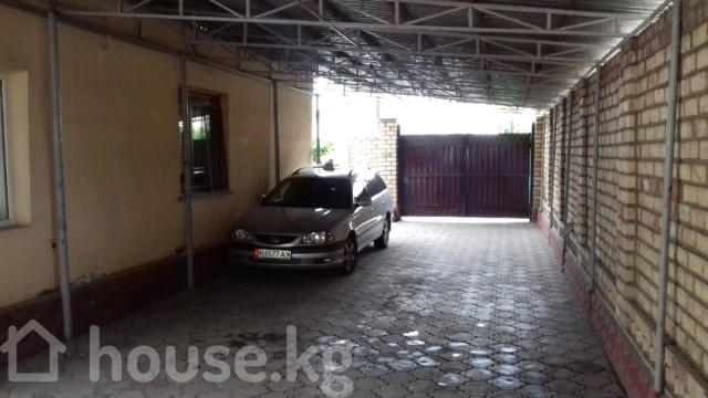 Дом, 6 и более комнат, 160 м2, Бишкек, Кара Дарыя, переулок Чатыркульский 27/Белорусская Bishkek - photo 6