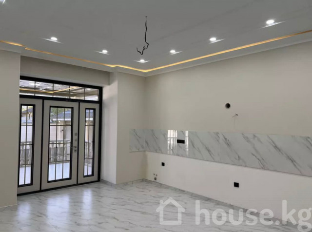 Дом, 6 и более комнат, 350 м2, Бишкек, Арча-Бешик ж/м Bishkek - photo 3