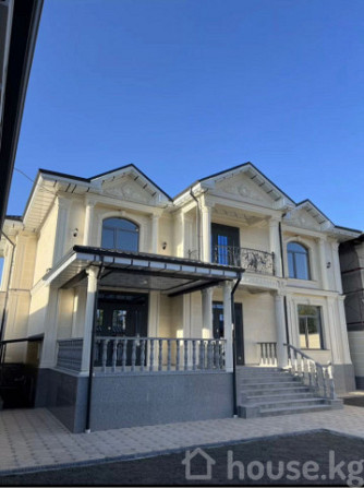 Дом, 6 и более комнат, 350 м2, Бишкек, Арча-Бешик ж/м Bishkek - photo 1
