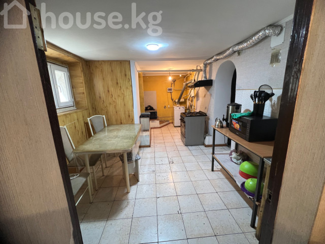 Дом, 6 и более комнат, 450 м2, Бишкек, Чуй - Алматинка Bishkek - photo 8