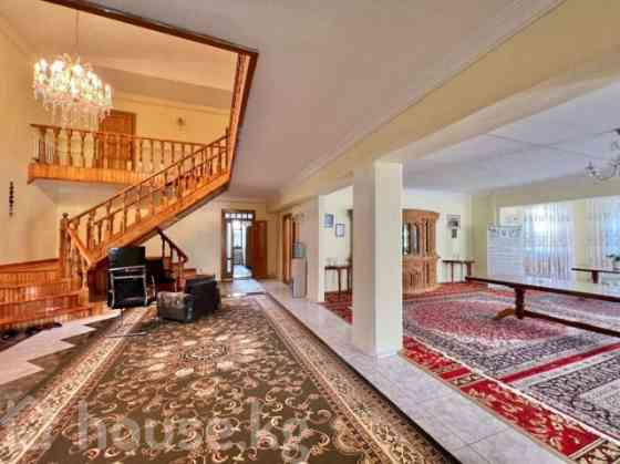 Дом, 6 и более комнат, 300 м2, Бишкек, Орто-Сай, Иманалиева 230 Bishkek