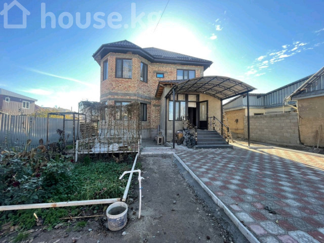 Дом, 6 и более комнат, 341 м2, Бишкек, КНУ, Мураталы Куренкеева 328 Bishkek - photo 2