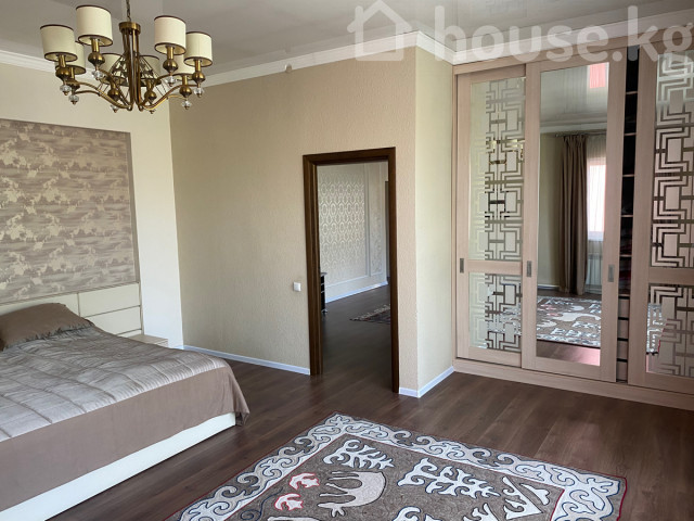 Дом, 6 и более комнат, 490 м2, Бишкек, VEFA, Карасаева Bishkek - photo 8