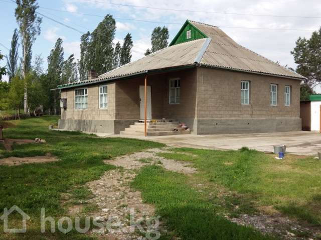 Дом, 6 и более комнат, 200 м2, Таласская область, Кызыл-Адыр, ЧОЛПОНБАЯ 92  - изображение 1